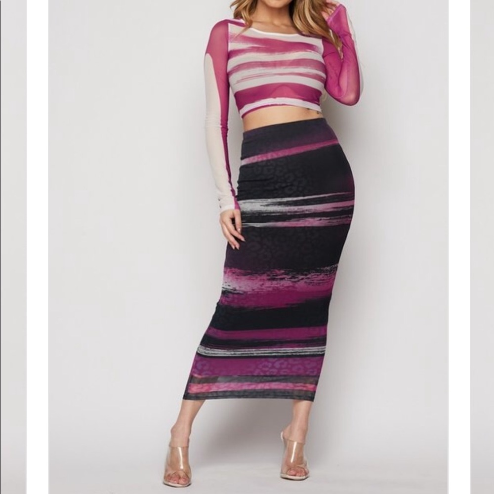 Multi color skirt set